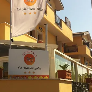 La Maison Jolie פיומיצ'ינו
